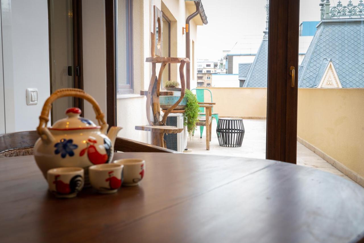 Theatre Rooftop Apartment With Patio بوخارست المظهر الخارجي الصورة
